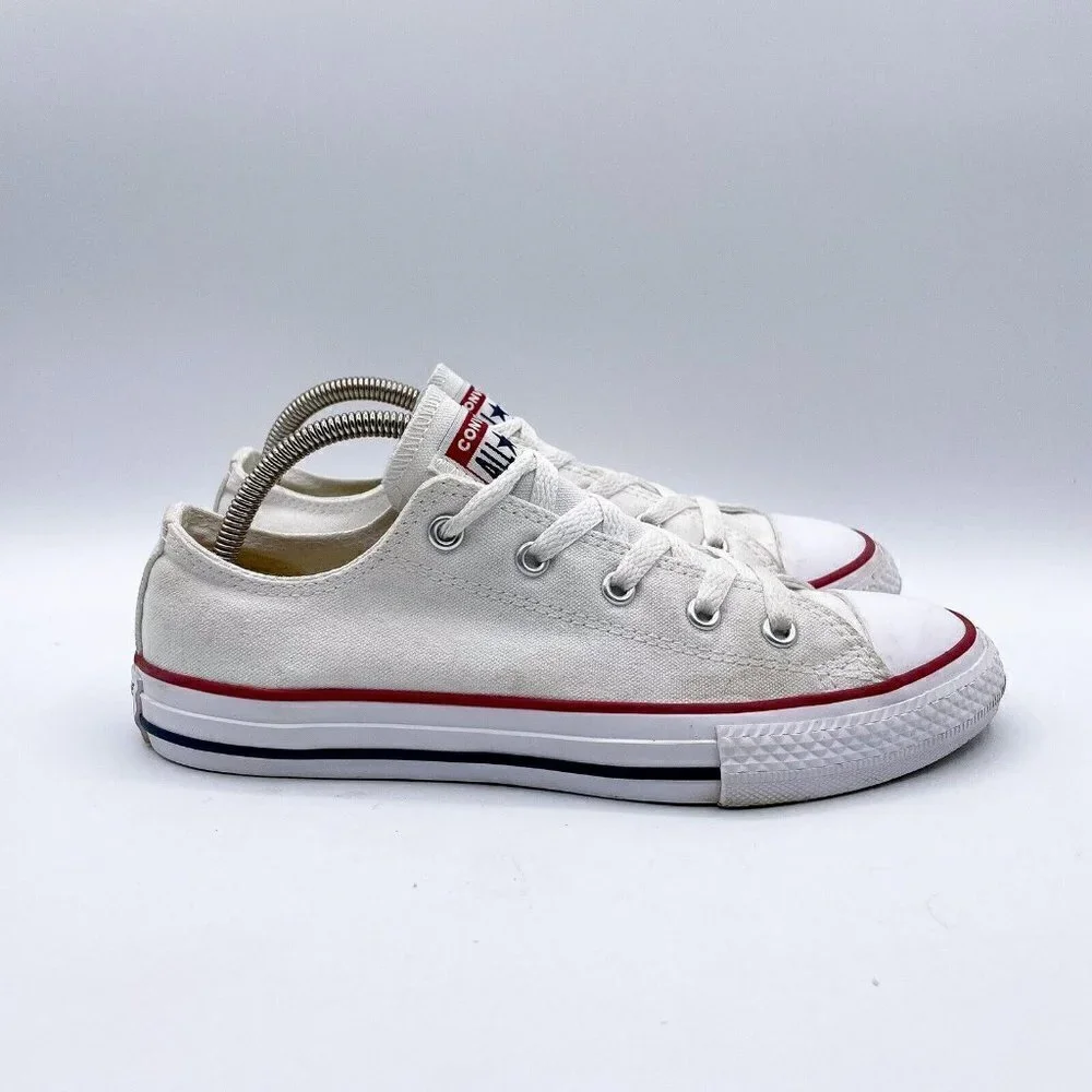 Converse All Star Chuck Taylor Youth Size 3 White Casual Comfort Walking Shoes